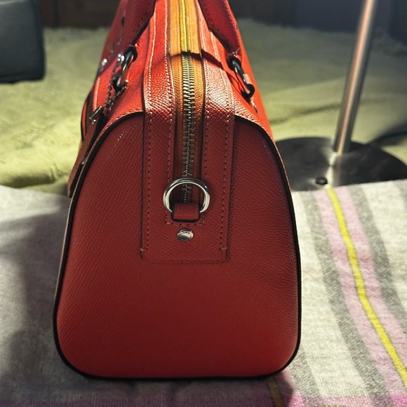 NWOT Coach Tangerine Leather Crossbody Bag - Picture 5 of 7